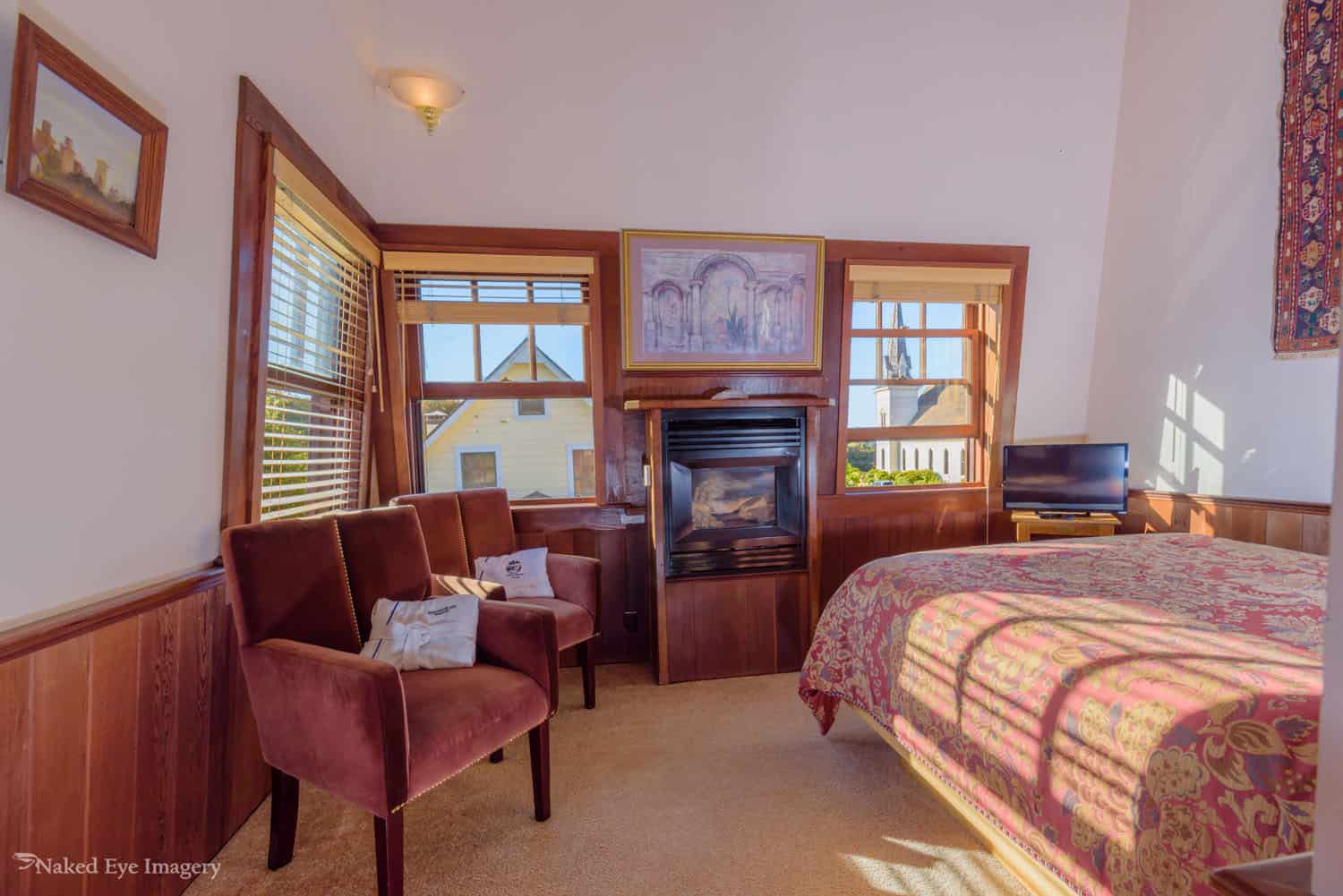 Redwood Tower - Bedroom view