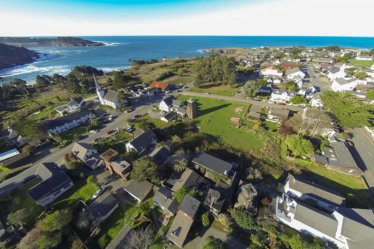 Bird's Eye view of Mendocino and Sweetwater Inn and Spa