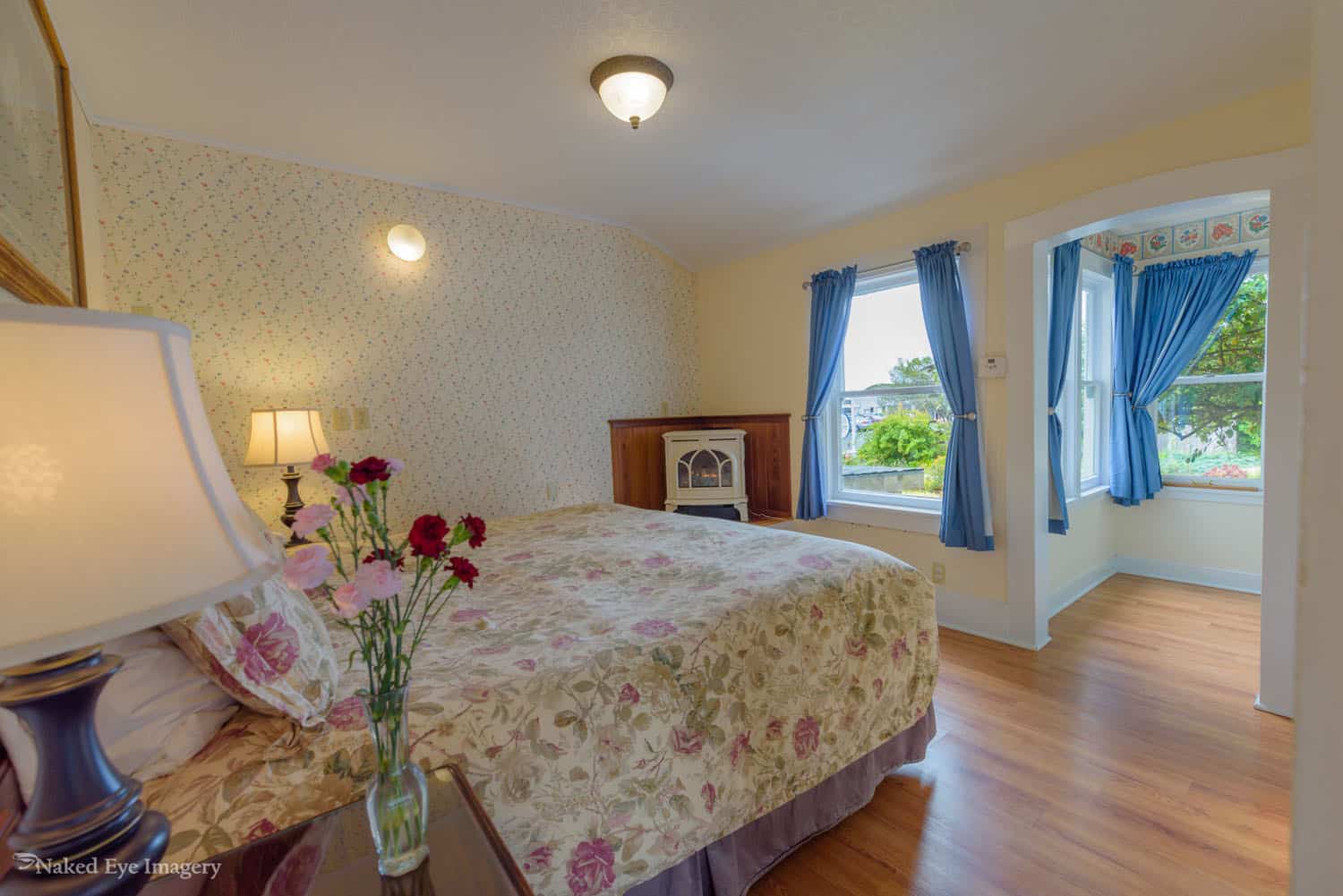 Country Suite - Bedroom