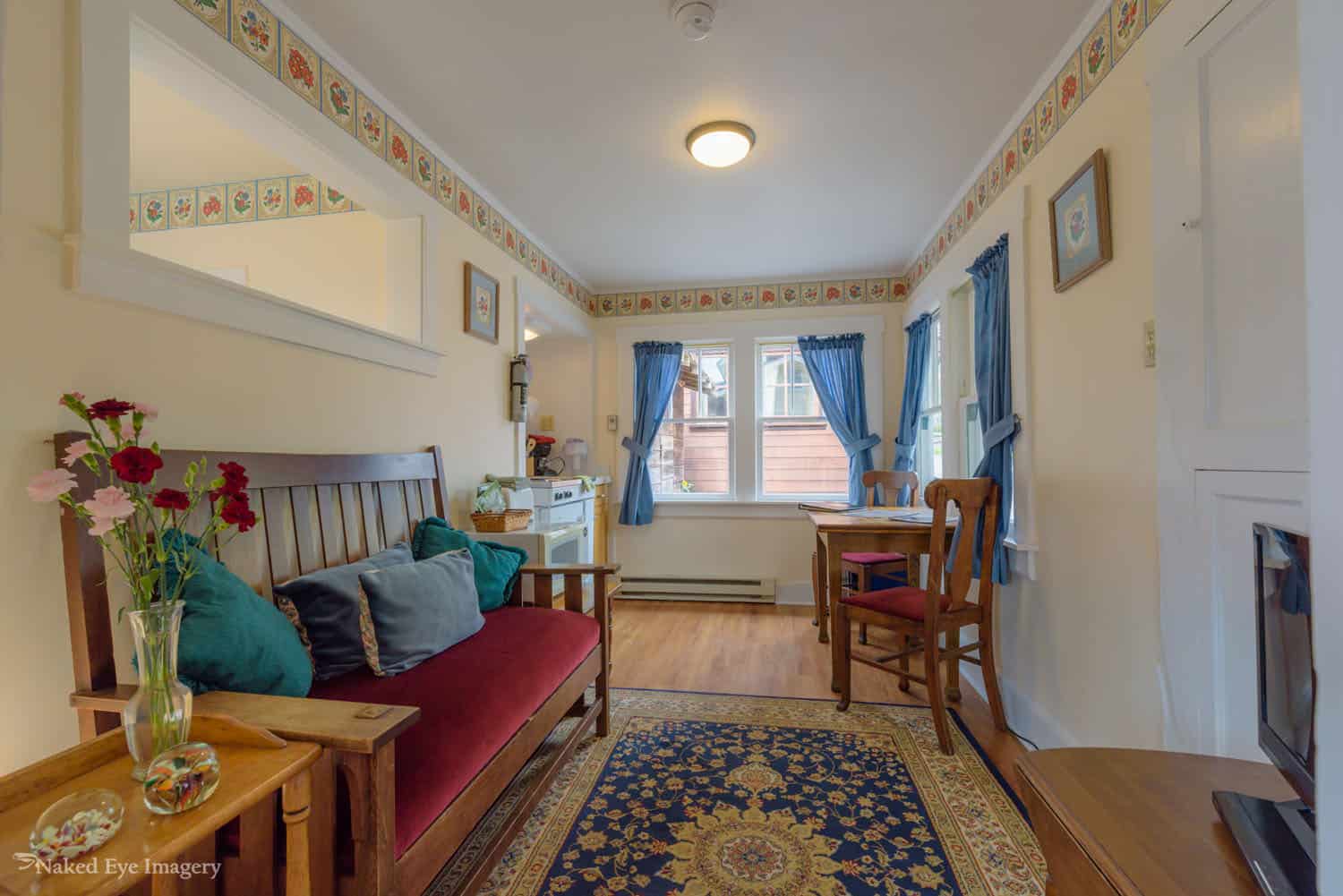 Country Suite - Living Room