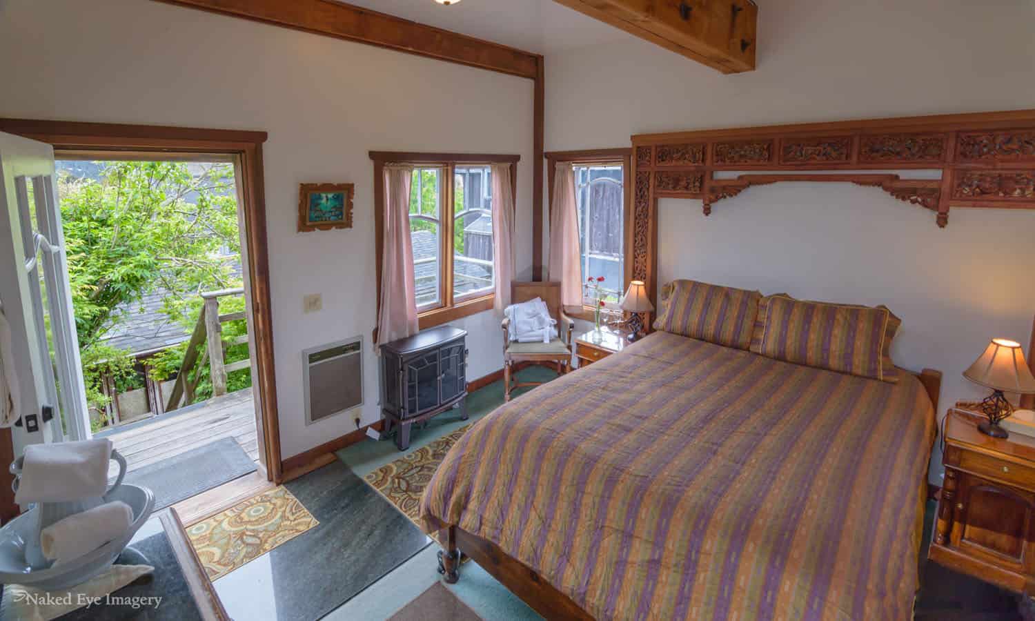 Sweetwater Tower - Bedroom View of Deck